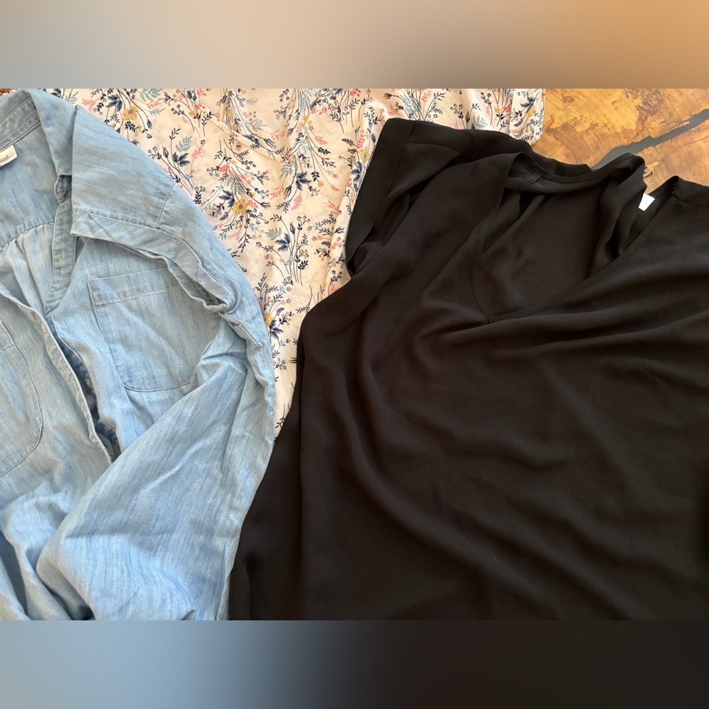 Maternity Tops, Size M